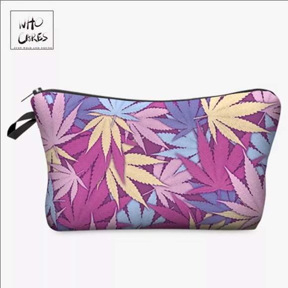 🌈Cute makeup bags🌈 - Picture 1 of 8